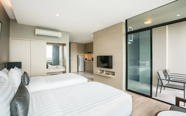 Altera Hotel and Residence