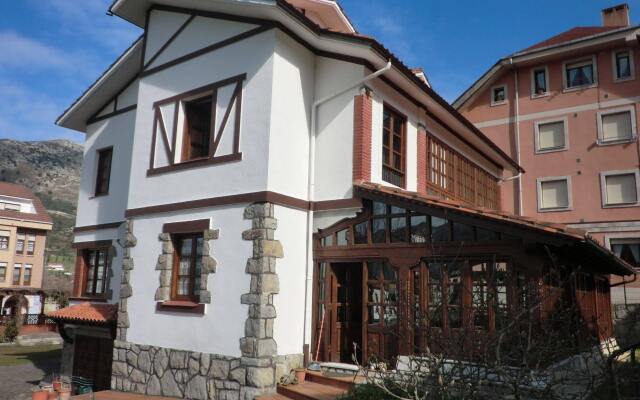 Hotel Rural Villa Elena вид на фасад
