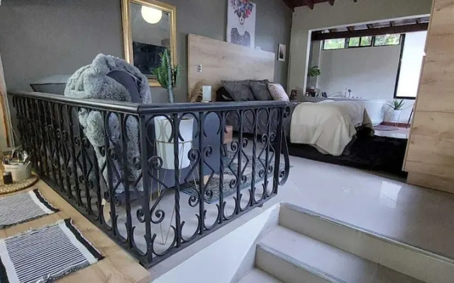 Loft Shakespeare l Private Jacuzzi l In Provence