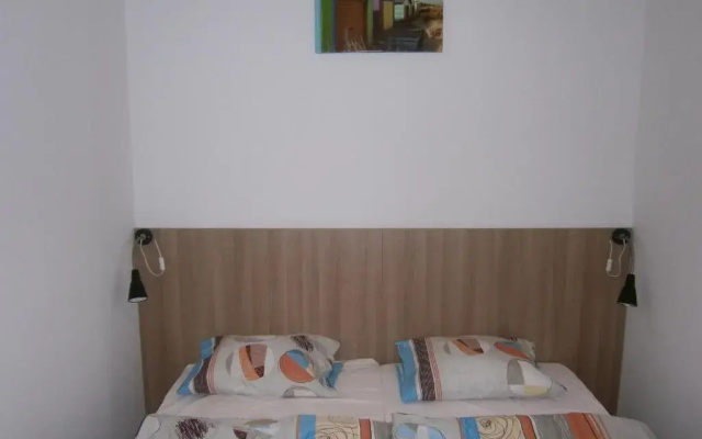 Elvis Guesthouse