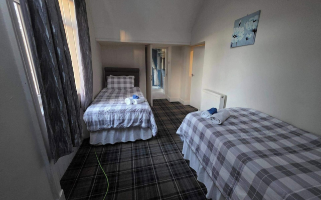 Highland Haven Apartment Sleeps 8