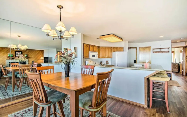 Wintergreen Condo w/ Balcony + Mountain Views!