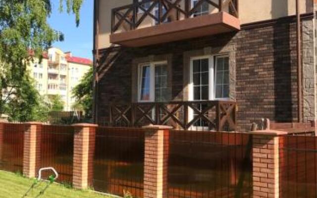 Гостиница Гостевой дом Райзен Хаус в Зеленоградске 2 отзыва об отеле, цены и фото номеров - забронировать гостиницу Гостевой дом Райзен Хаус онлайн Зеленоградск вид на фасад