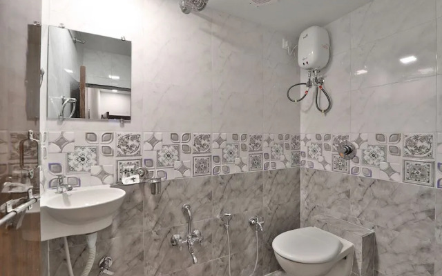 OYO 42047 Hotel Skyland