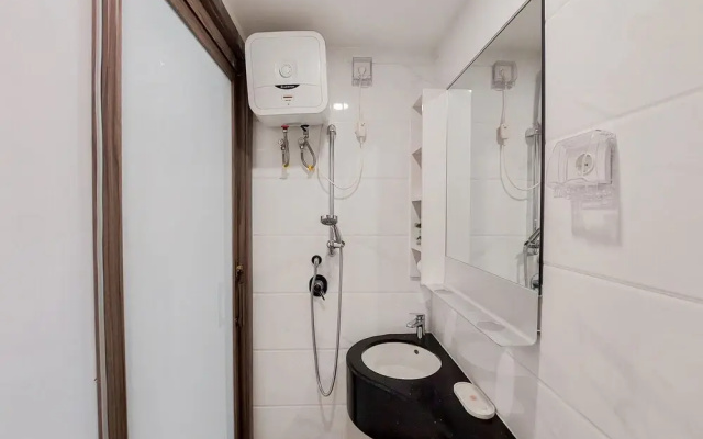 Spacious and Smart Studio Apartment at Sky House BSD