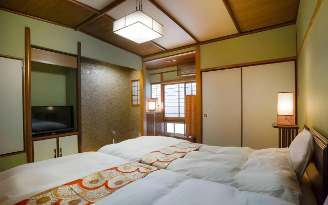 Kinosaki Onsen Hanakouji Saigetsu