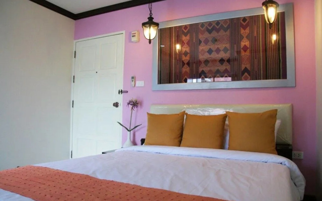 Natcha Apartment&Condo