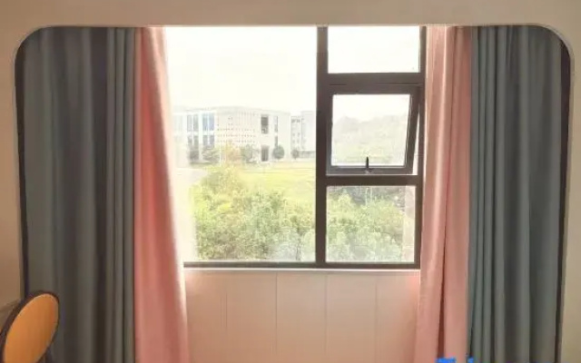 Qihang Hotel