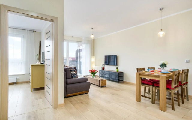 Cozy apartment next to the museum of World War