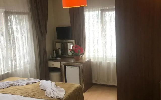 Emagine Hotel