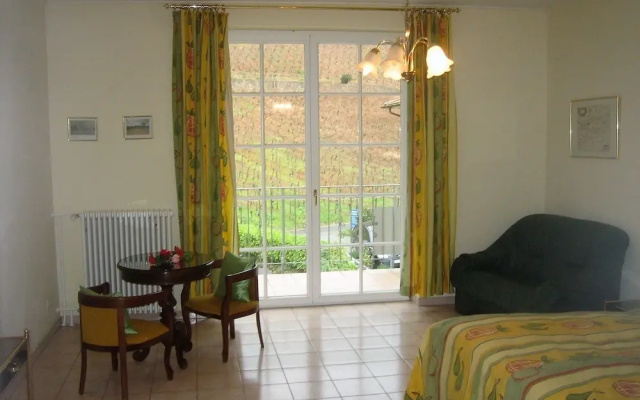 Weingut und Hotel Haus am Drachenloch