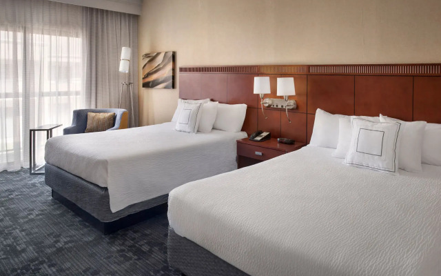 Courtyard By Marriott Hartford/Windsor Airport