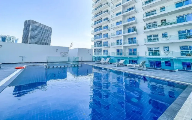 Lake View Luxurious Studio- bnbmehomes - 2606