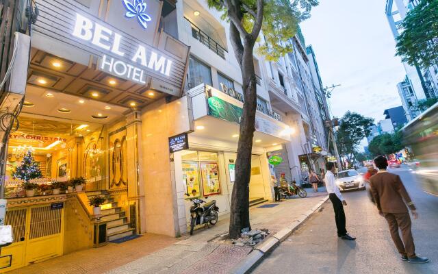 Bel Ami Hotel вид на фасад