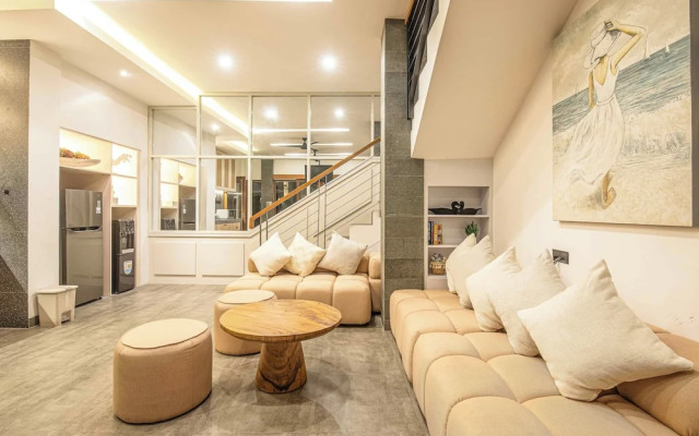 Beautiful 3BR Center Seminyak