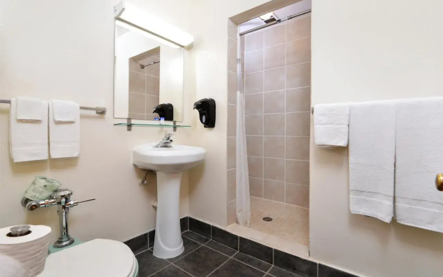 Americas Best Value Inn Mayflower