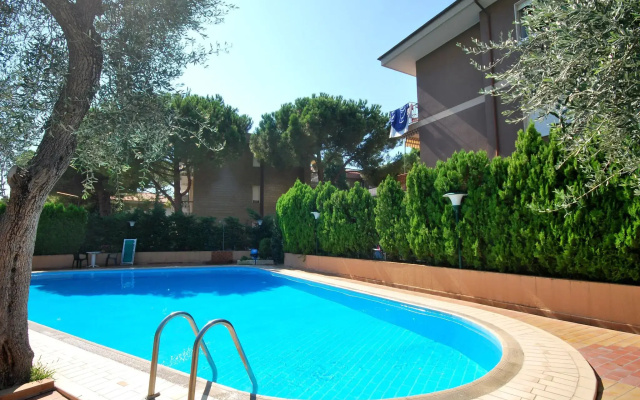 Apartment in Diano Marino With Communal Pool
