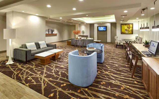 DoubleTree by Hilton LAX - El Segundo