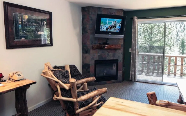 Fawn Valley Inn: 280