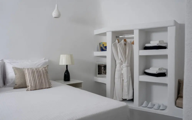 White Dream Suites