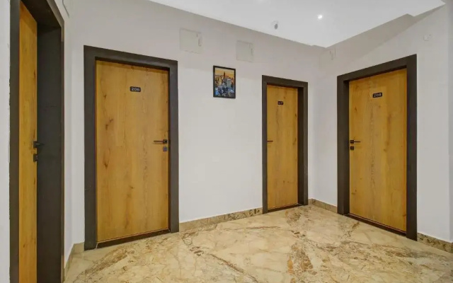 Super OYO Townhouse OAK Oyo Hitec City