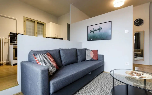 Bergamot Apartment