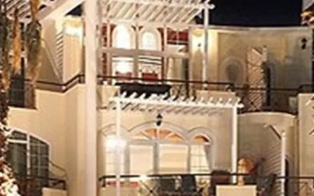 Seahorse Deluxe Apart Hotel