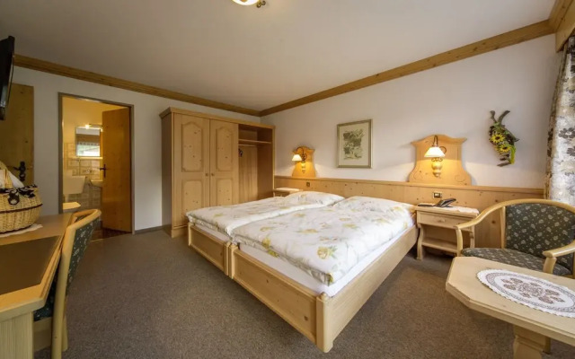 Hotel Alpenhof