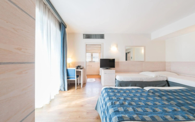Bike Hotel Caravel
