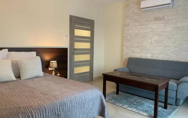 Koroni Home Aparthotel