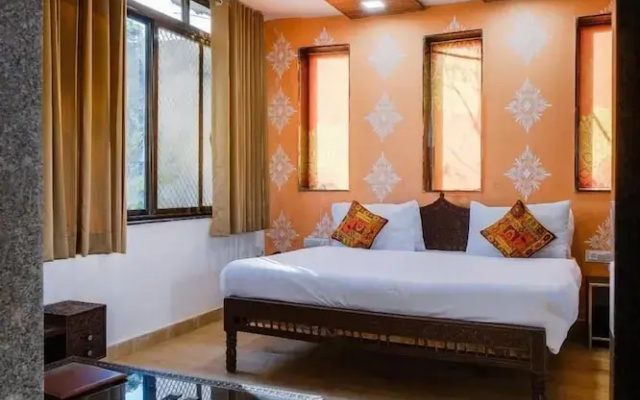 Rudraksh Inn