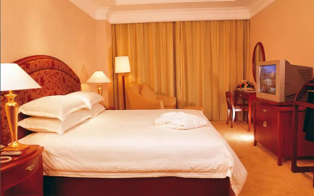 Wuhan Haiyi Tianlu Hotel