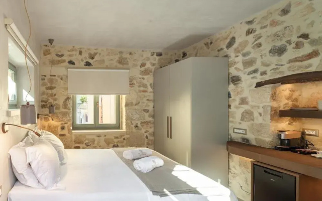 Inotropes Boutique Suites