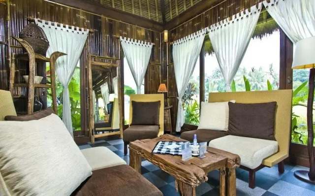 Villa Kunang Kunang