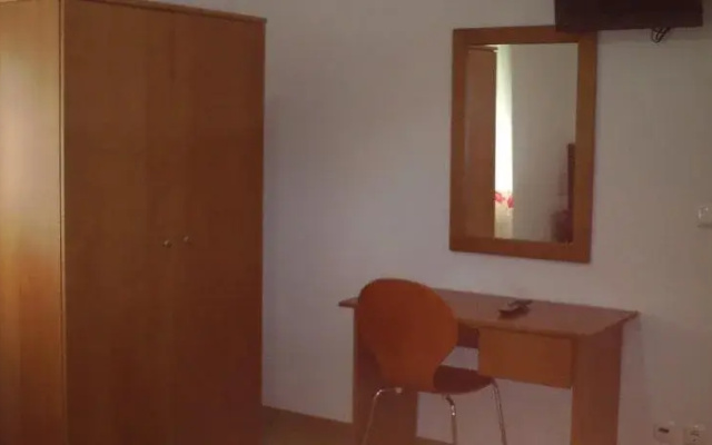 Hotel Serafim