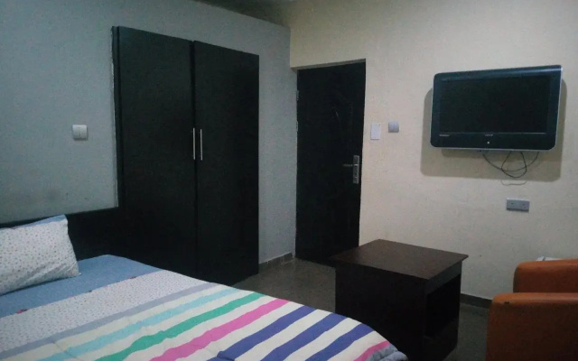 No 19 Hotel and Lounge