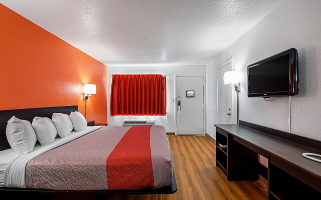 Отель Motel 6 Buckeye Lake комната для гостей