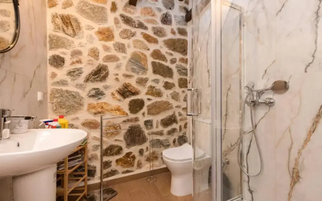 Eleni's Stone House
