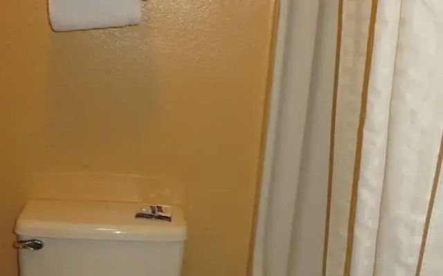 Economy Inn & Suites Joplin