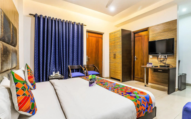 FabHotel The Residency DLF Galleria