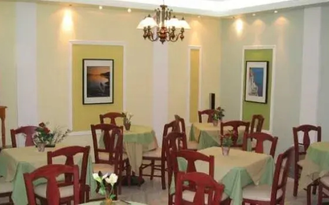 Savvas Hotel