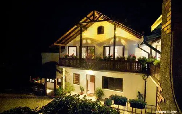 Hilde's Residence - Guest House