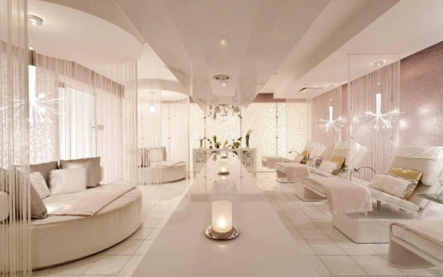 JW Marriott Los Angeles L.A. LIVE