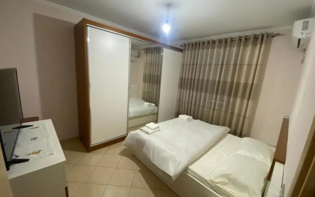 Alex 2 bedroom apartment