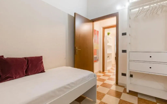 Maison Porta Leoni