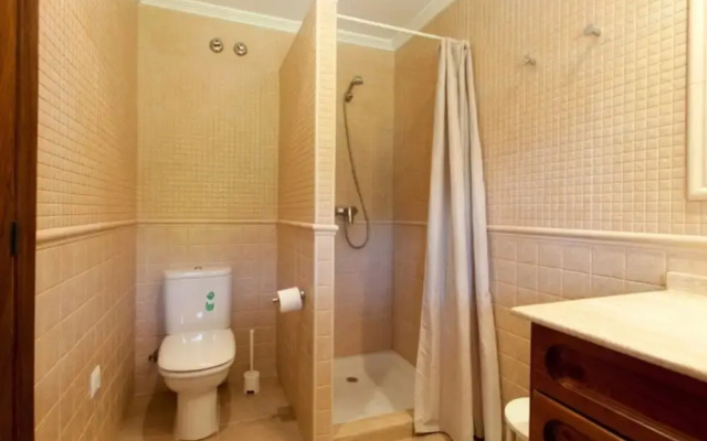 Villa - 4 Bedrooms with Pool and WiFi - 103167