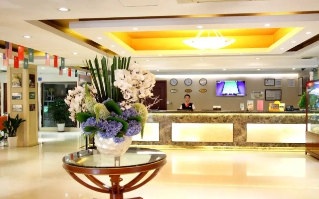 GreenTree Inn Shanghai Zhongshan Hutai Business Hotel