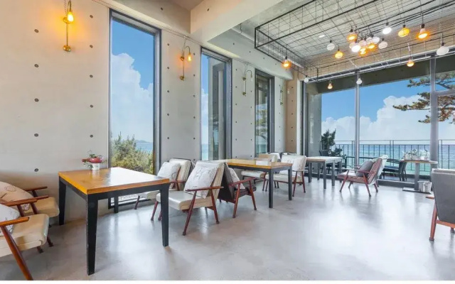 VIE Privee Boutique Hotel