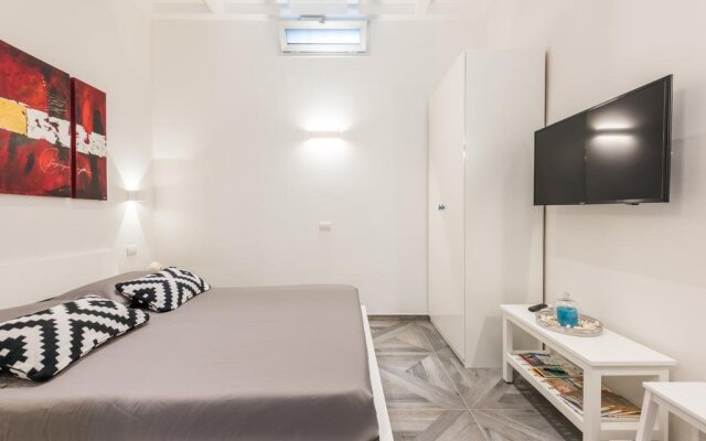 Отель Suite M8 bari city centre Бари комната для гостей