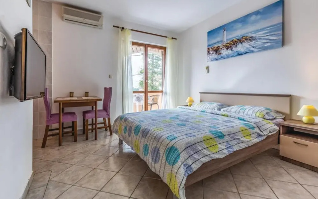Stunning Home in Medulin With Wifi and 0 Bedrooms
